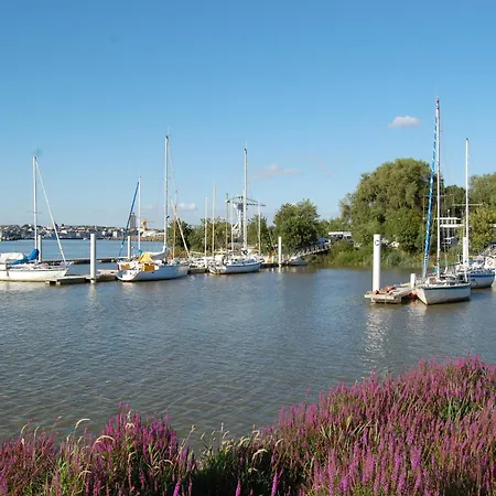Proche Nouveau Chu Parking Gratuit Appartement Rezé